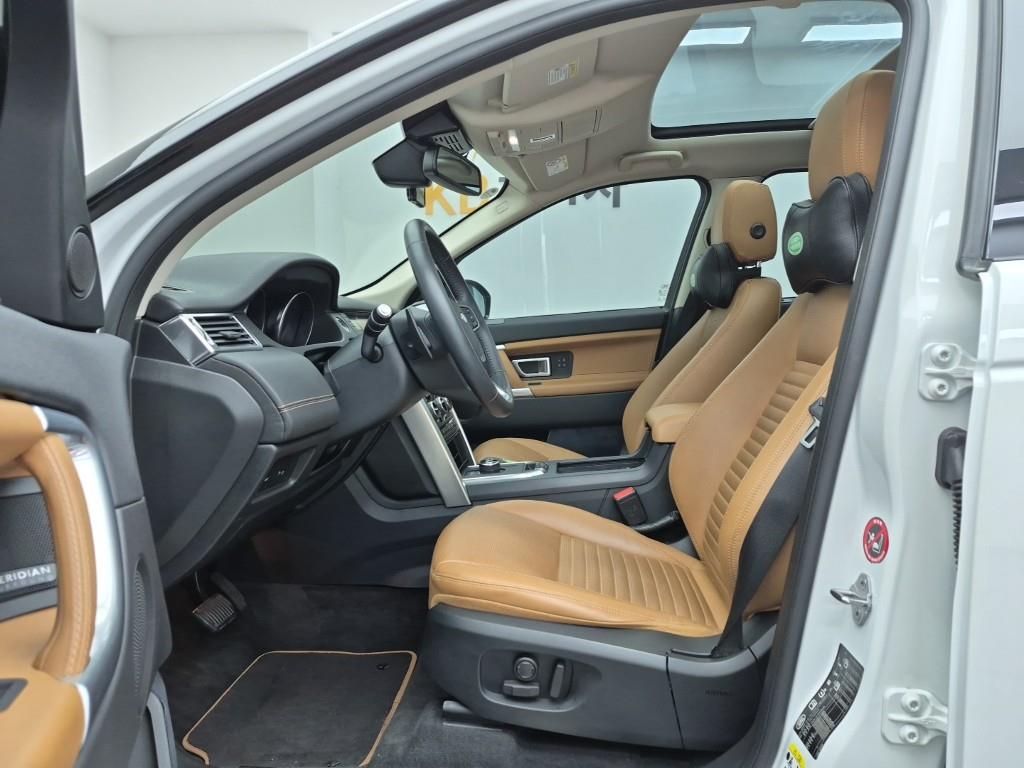 Land Rover Discovery Sports - Vista 11