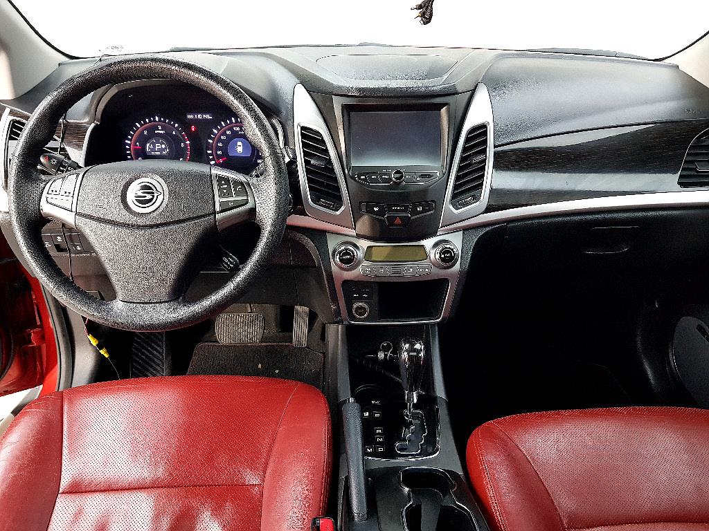 Ssangyong Korando - Vista 5