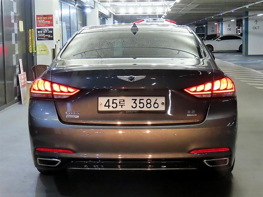 Genesis G80 - Vista 5