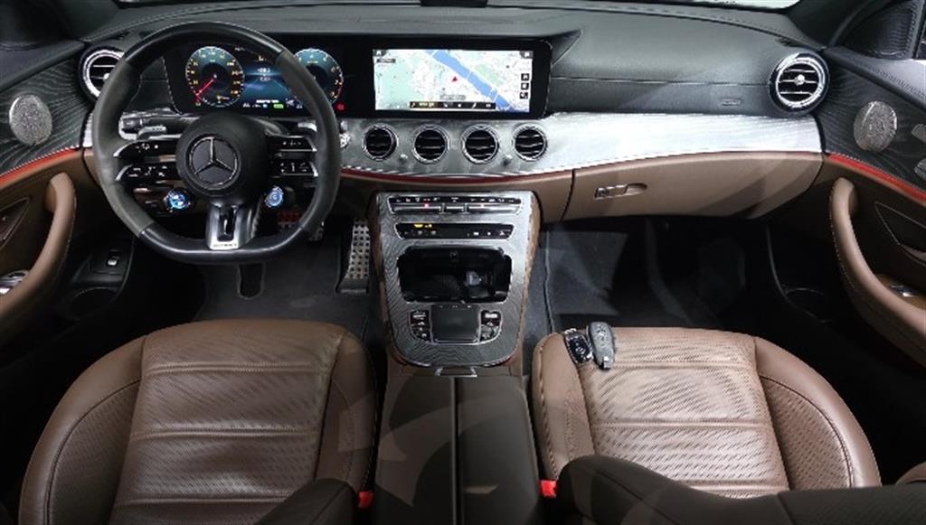 Mercedes Benz E class - Vista 7