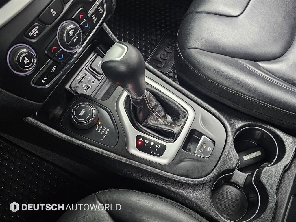 Jeep Cherokee - Vista 9