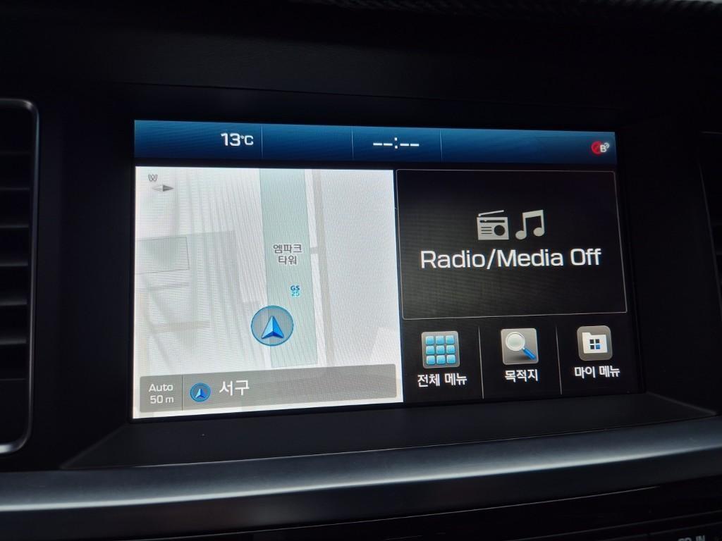 HYUNDAI Aslan - Vista 12