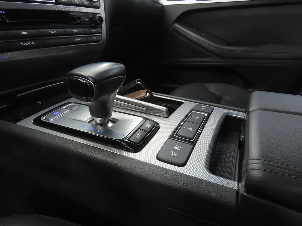 Genesis G80 - Vista 11