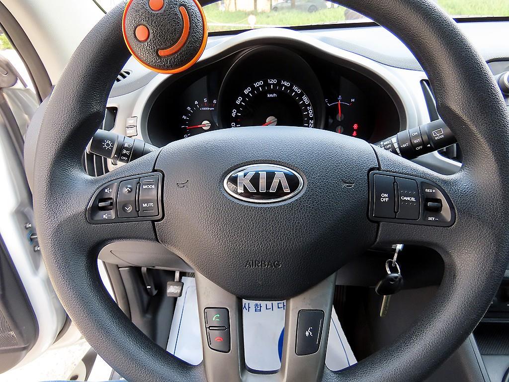 KIA Sportage - Vista 8