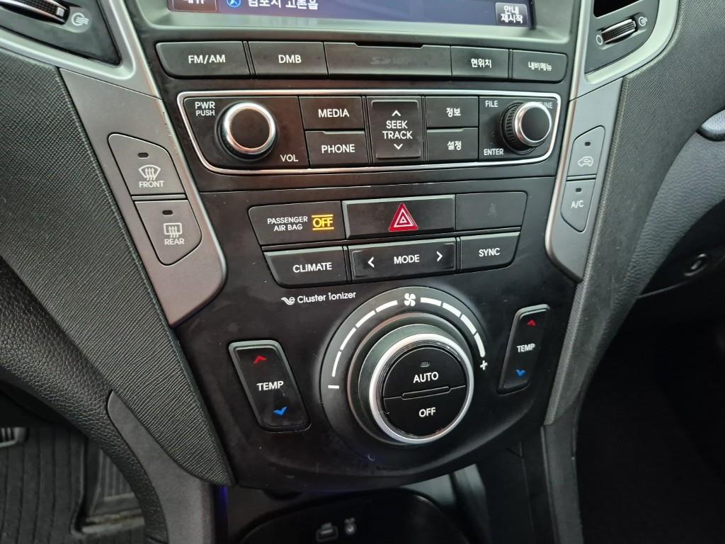 HYUNDAI Santa Fe - Vista 10