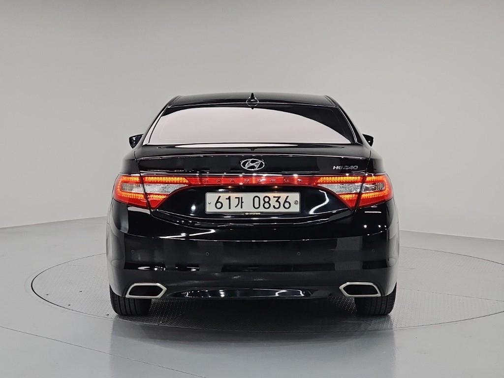 HYUNDAI Grandeur - Vista 5