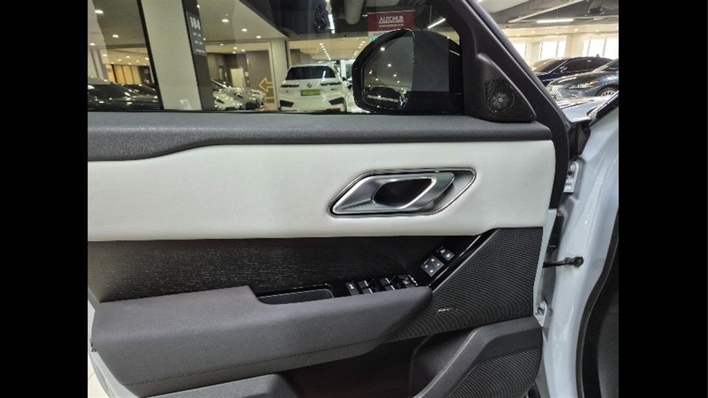 Land Rover Range Rover Bella 2025 Gris - Importación desde Corea - HF Imports Iquique - Foto 15