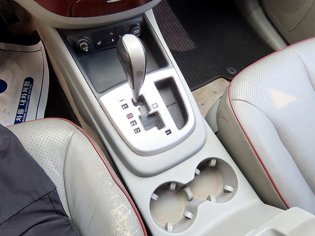 HYUNDAI Santa Fe - Vista 10