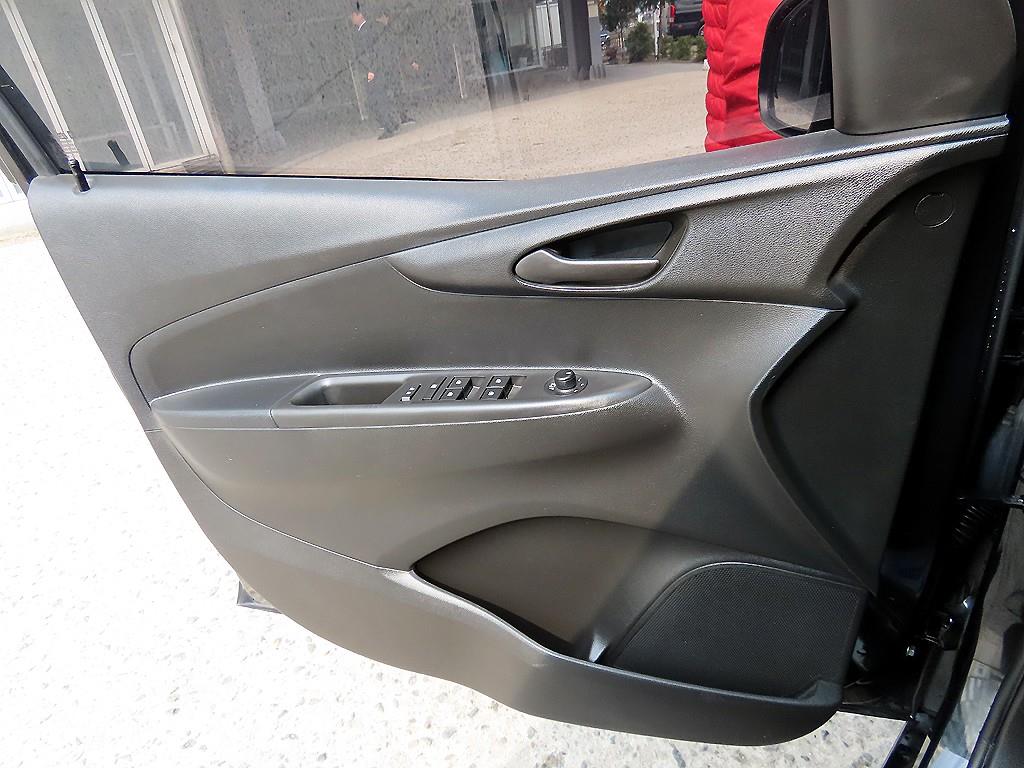 Chevrolet Spark - Vista 11
