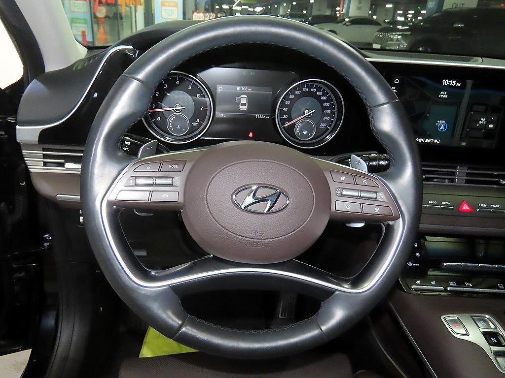 HYUNDAI Grandeur - Vista 8