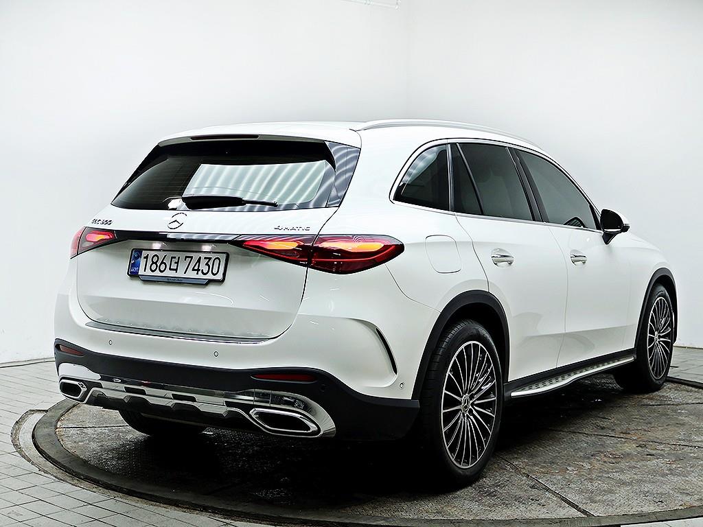 Mercedes Benz GLC Class - Vista 7