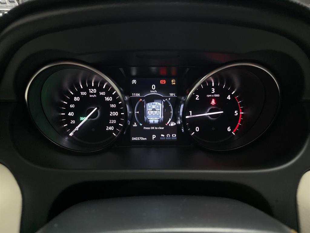 Land Rover Discovery Sports - Vista 6