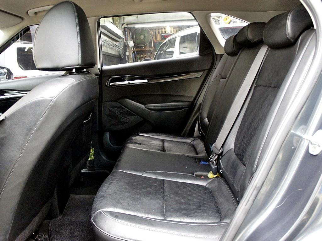 KIA Seltos - Vista 11