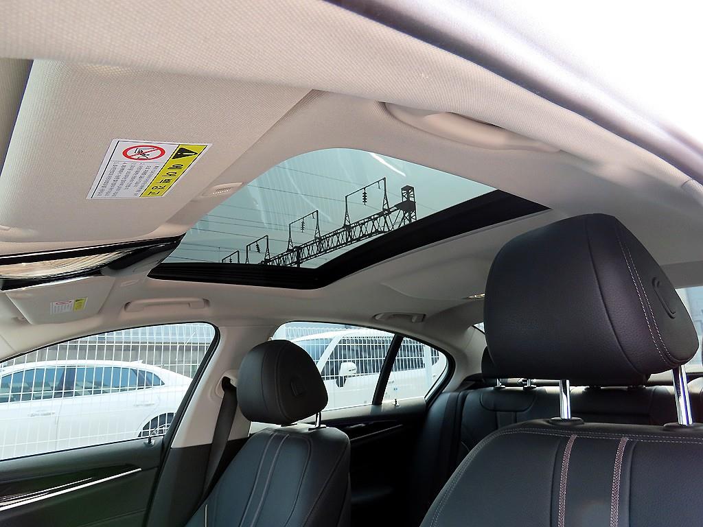 BMW 5 Series 2020 - Importación desde Corea - HF Imports Iquique - Foto 18