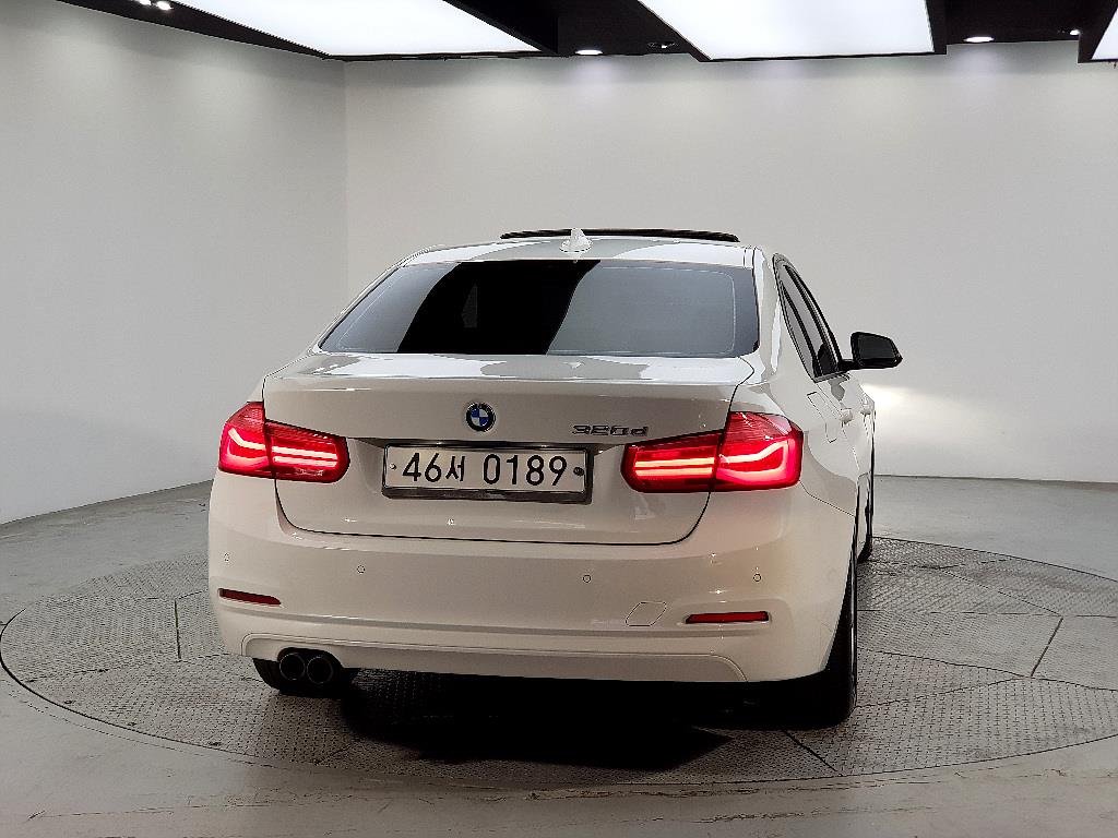 BMW 3 series - Vista 3