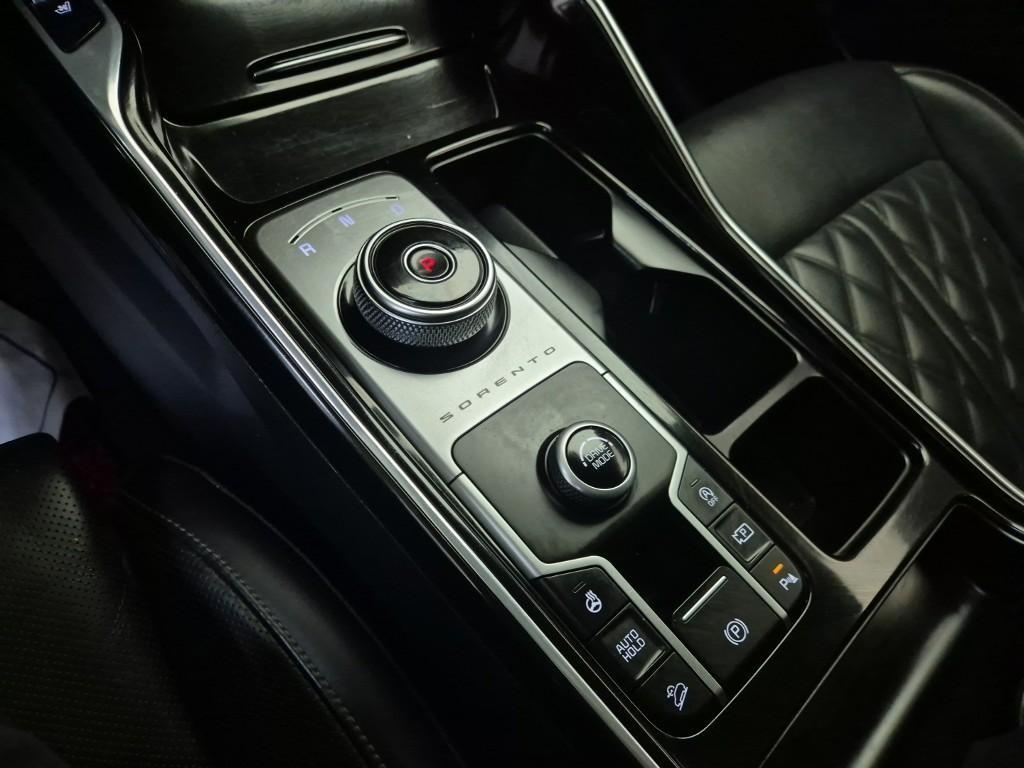 KIA Sorento - Vista 8