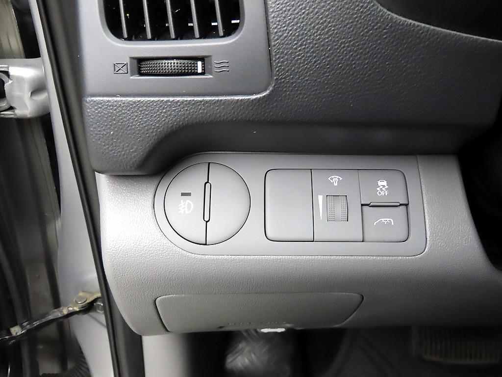 HYUNDAI Starex - Vista 12