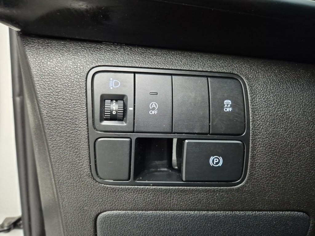 HYUNDAI Staria 2023 Blanco - Importación desde Corea - HF Imports Iquique - Foto 15