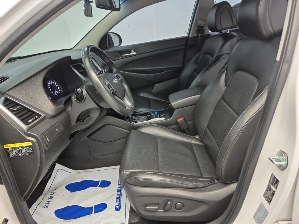 HYUNDAI Tucson 2016 Blanco - Importación desde Corea - HF Imports Iquique - Foto 15