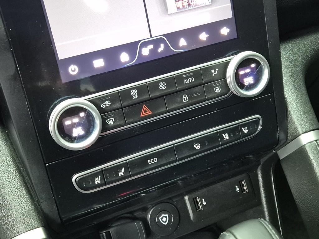 SAMSUNG QM6 - Vista 8