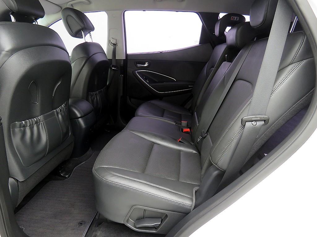 HYUNDAI Santa Fe - Vista 9