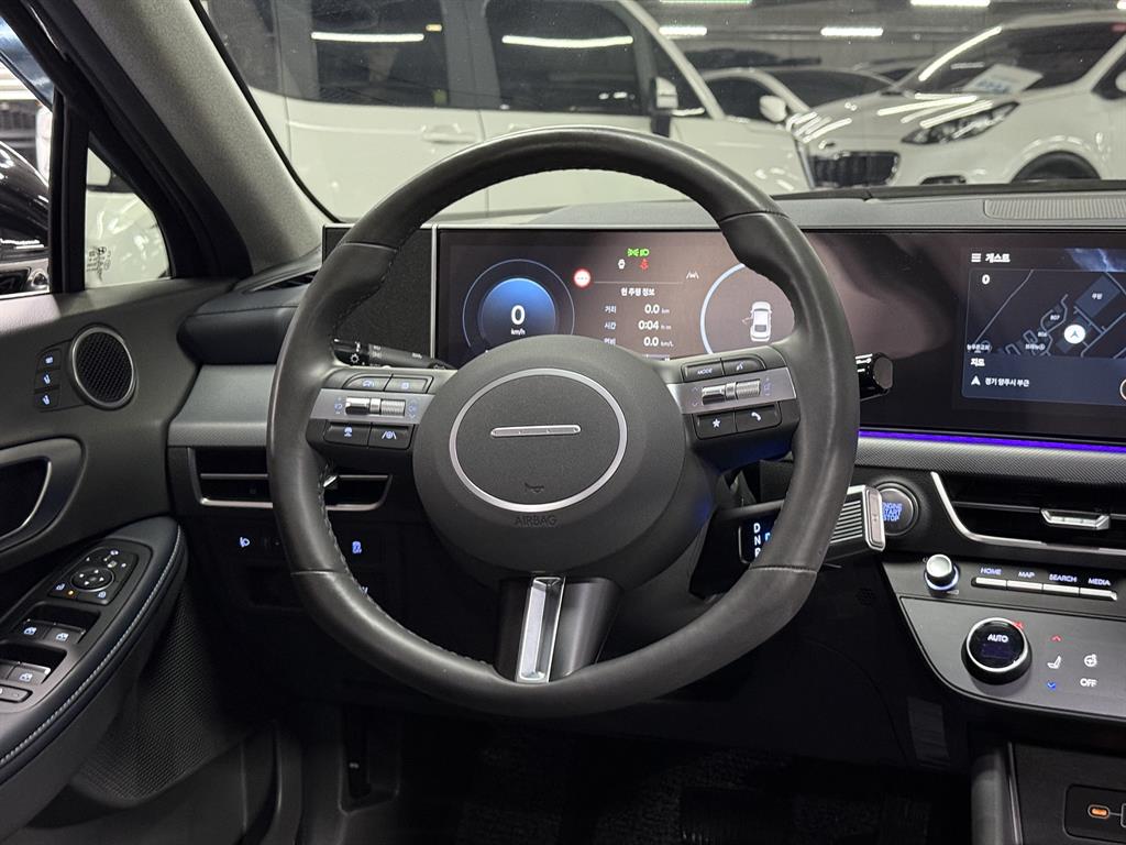 HYUNDAI Sonata - Vista 9