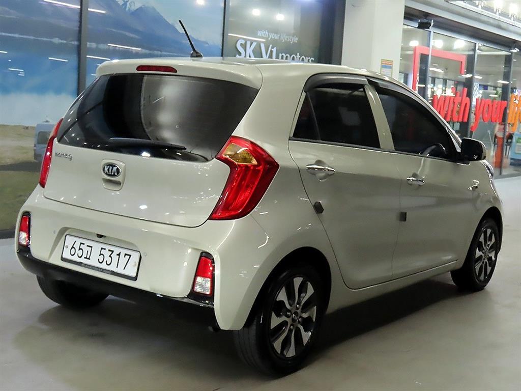 KIA Morning - Vista 4