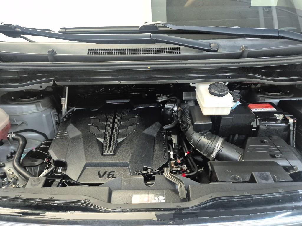 HYUNDAI Staria - Vista 5