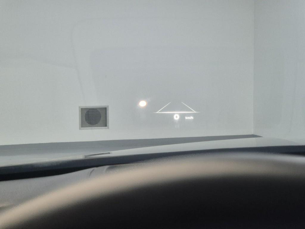 Genesis G80 2025 Negro - Importación desde Corea - HF Imports Iquique - Foto 17