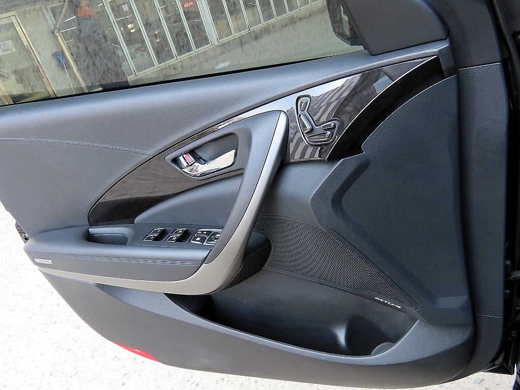 HYUNDAI Grandeur - Vista 10