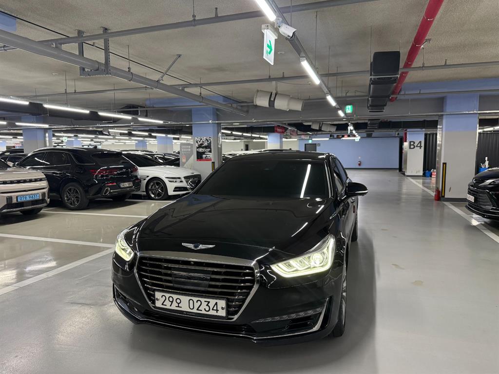 Genesis EQ900 2016 Negro - Importación desde Corea - HF Imports Iquique - Foto 1