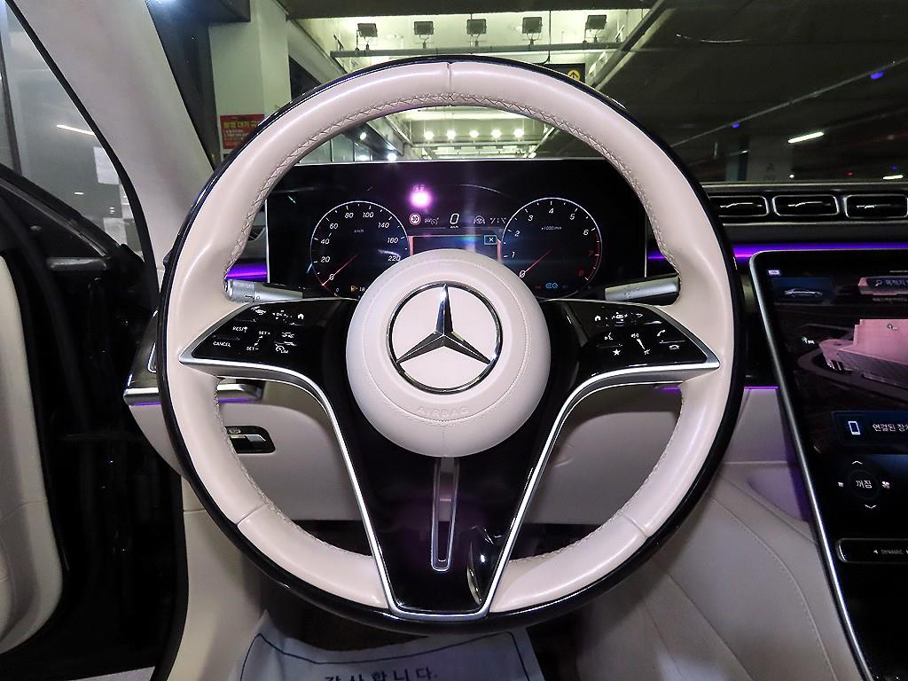 Mercedes Benz S Class - Vista 9