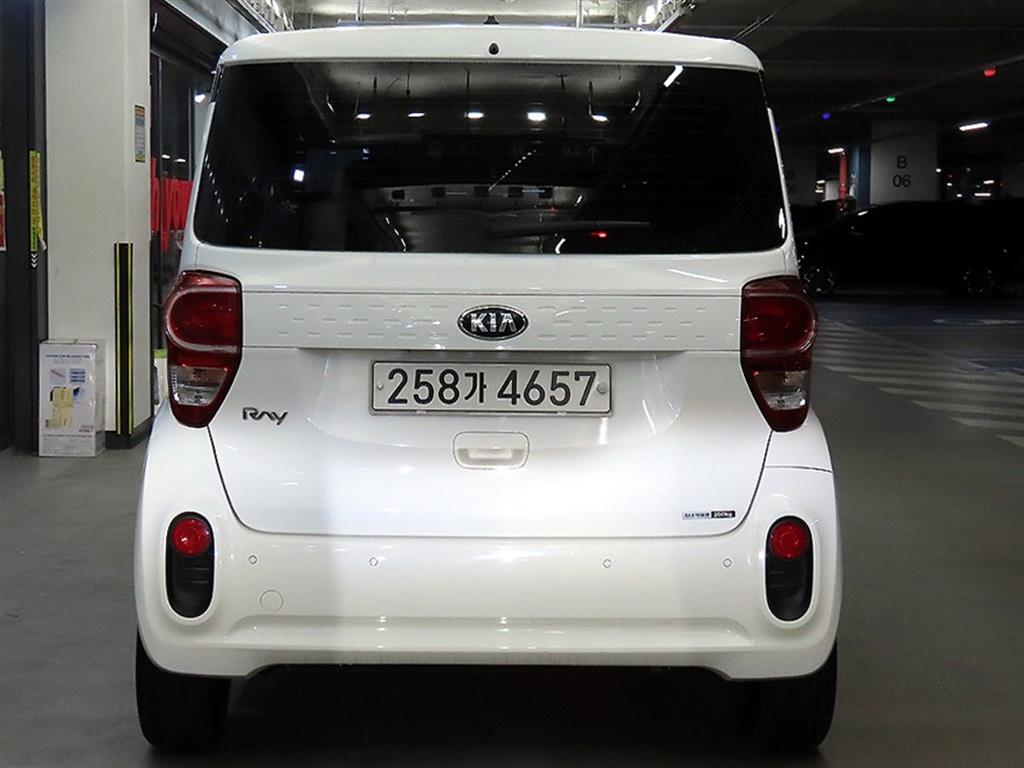 KIA Ray - Vista 5