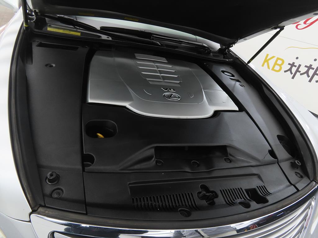 Lexus LS 2011 Plateado - Importación desde Corea - HF Imports Iquique - Foto 19