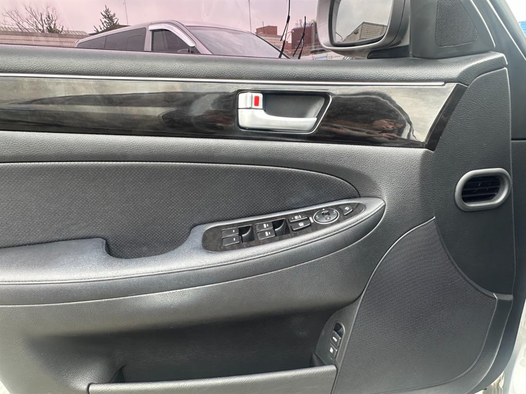 HYUNDAI Genesis 2013 Gris - Importación desde Corea - HF Imports Iquique - Foto 16