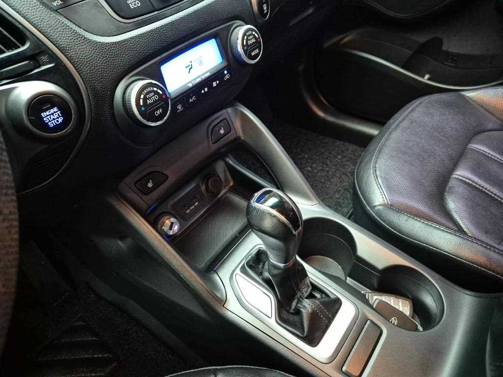 HYUNDAI Tucson - Vista 8