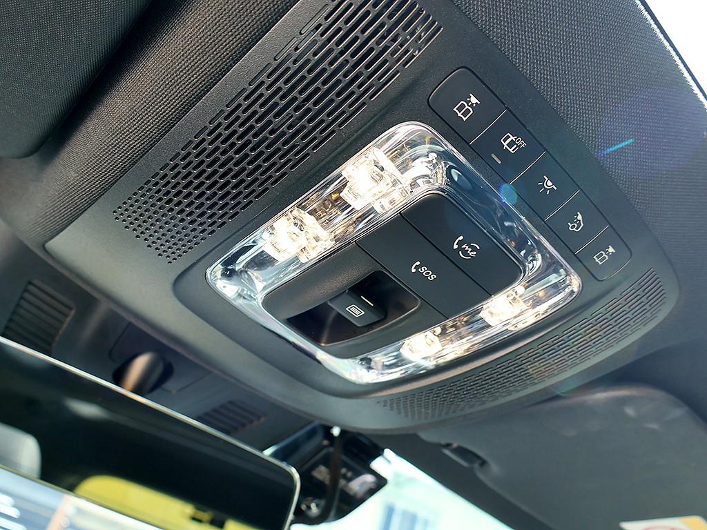 Mercedes Benz EQA 2022 Gold color - Importación desde Corea - HF Imports Iquique - Foto 10