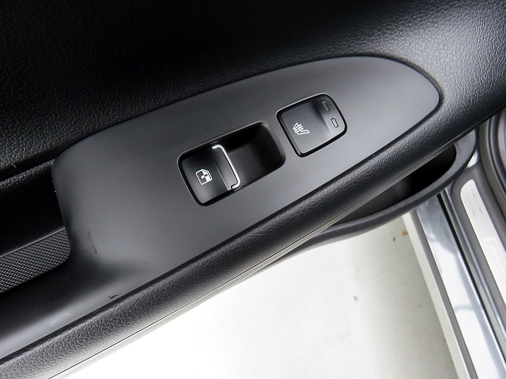 HYUNDAI Grandeur - Vista 9