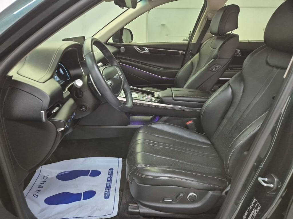 Genesis GV80 - Vista 11