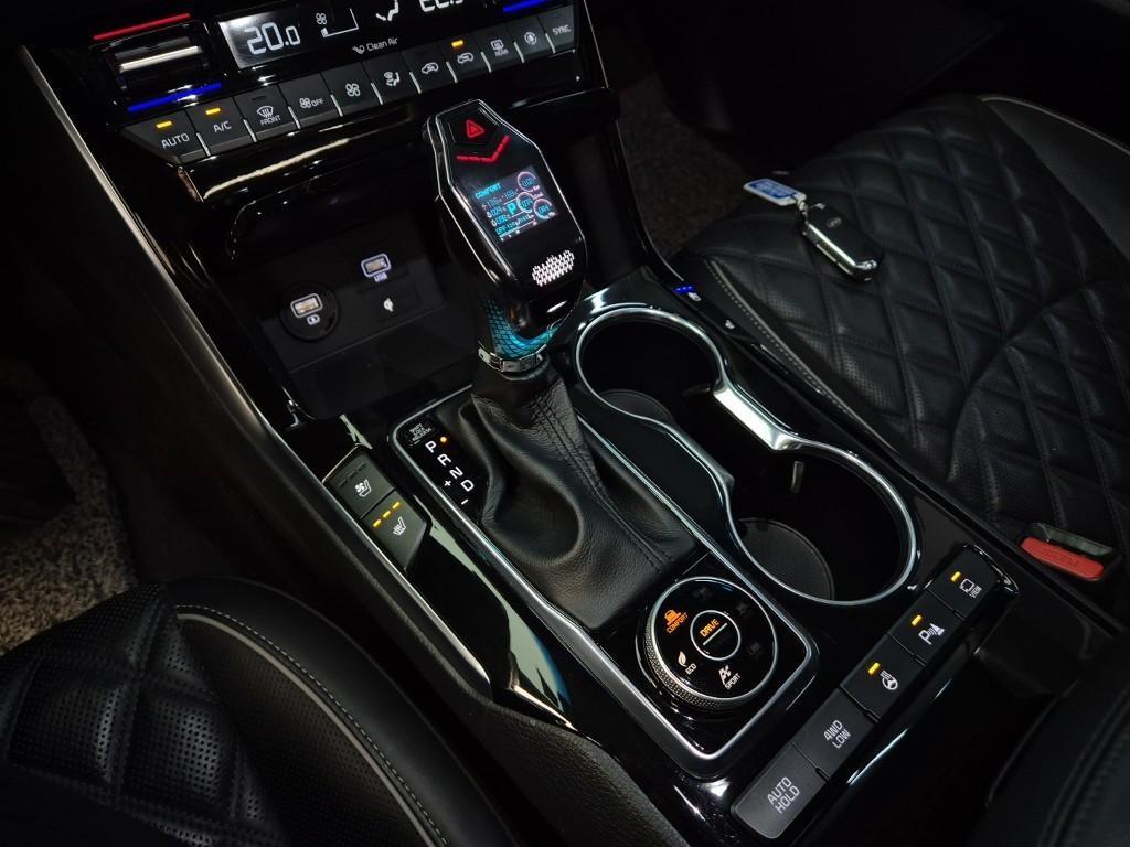 KIA Mohave - Vista 8