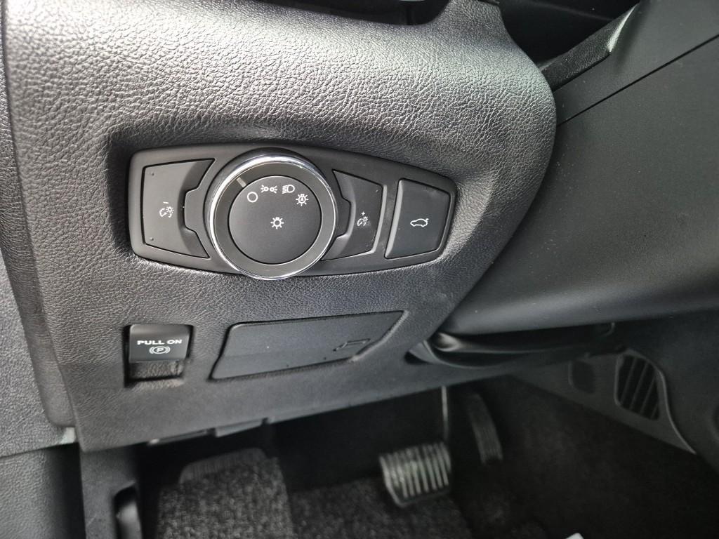 Lincoln Continental - Vista 10