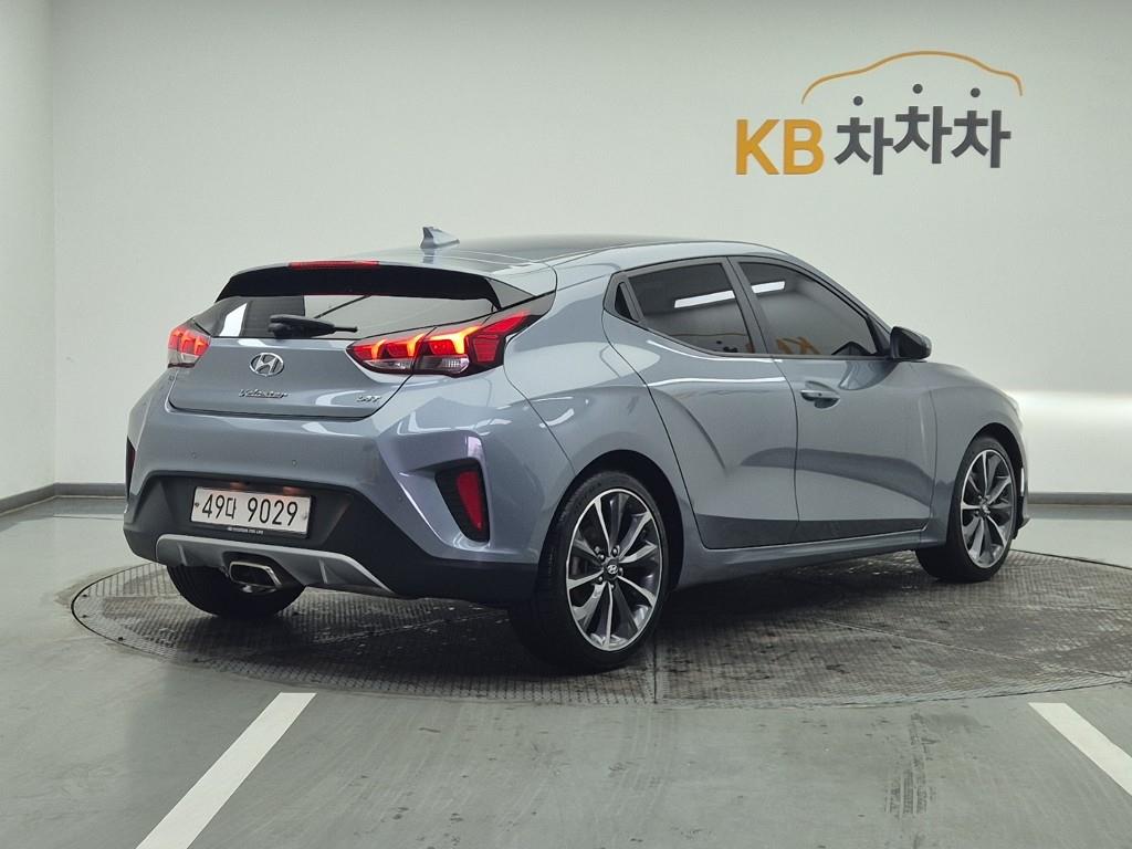 HYUNDAI Veloster - Vista 4