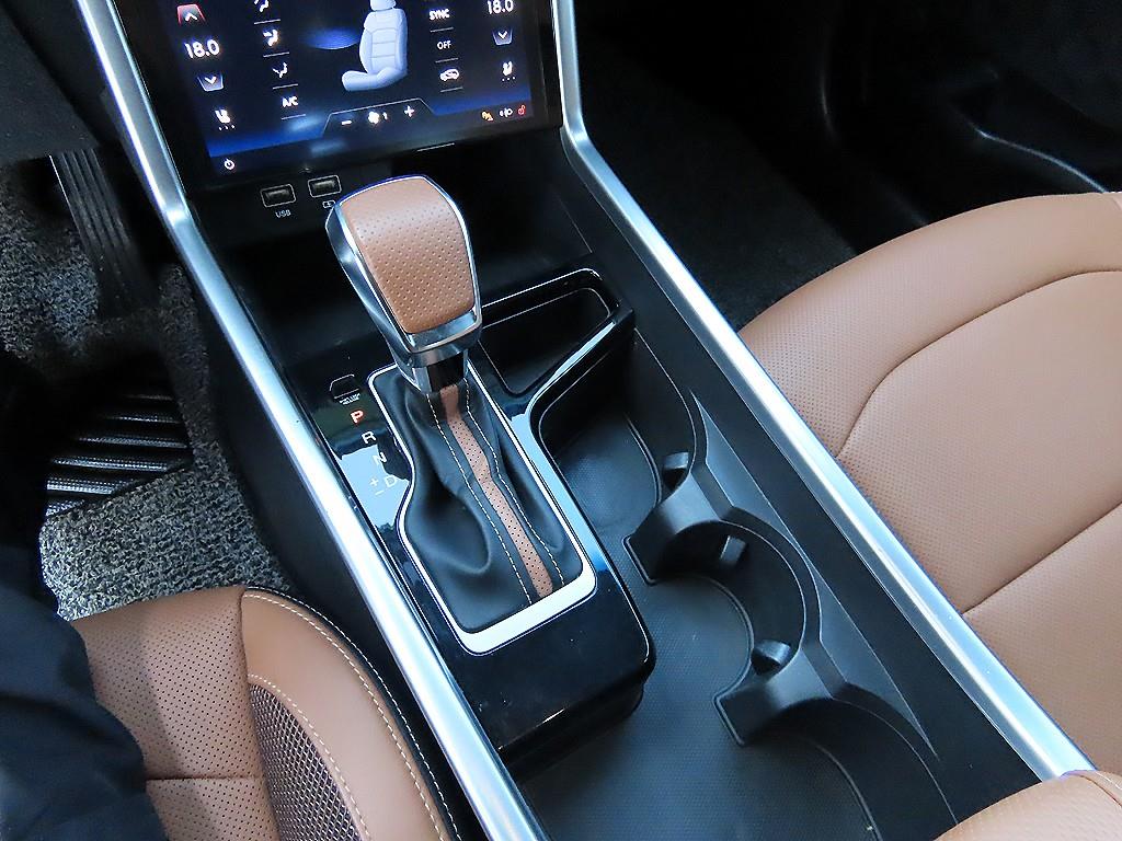 Ssangyong Torres - Vista 10