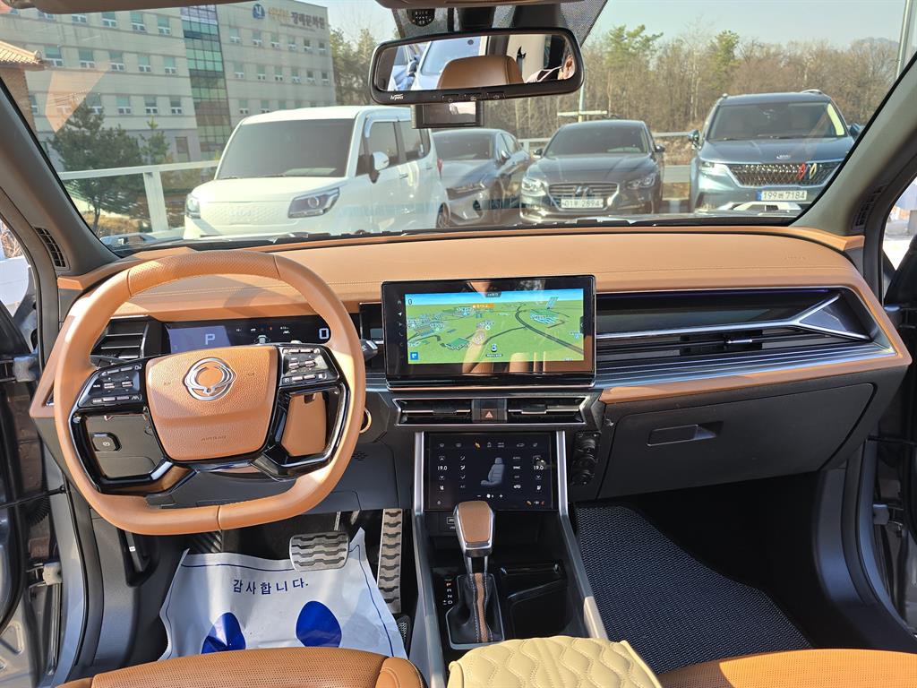 Ssangyong Torres - Vista 9