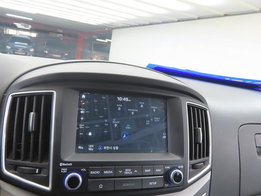 HYUNDAI Starex 2019 Amarillo - Importación desde Corea - HF Imports Iquique - Foto 13