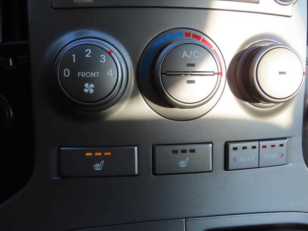 HYUNDAI Starex 2014 Amarillo - Importación desde Corea - HF Imports Iquique - Foto 18