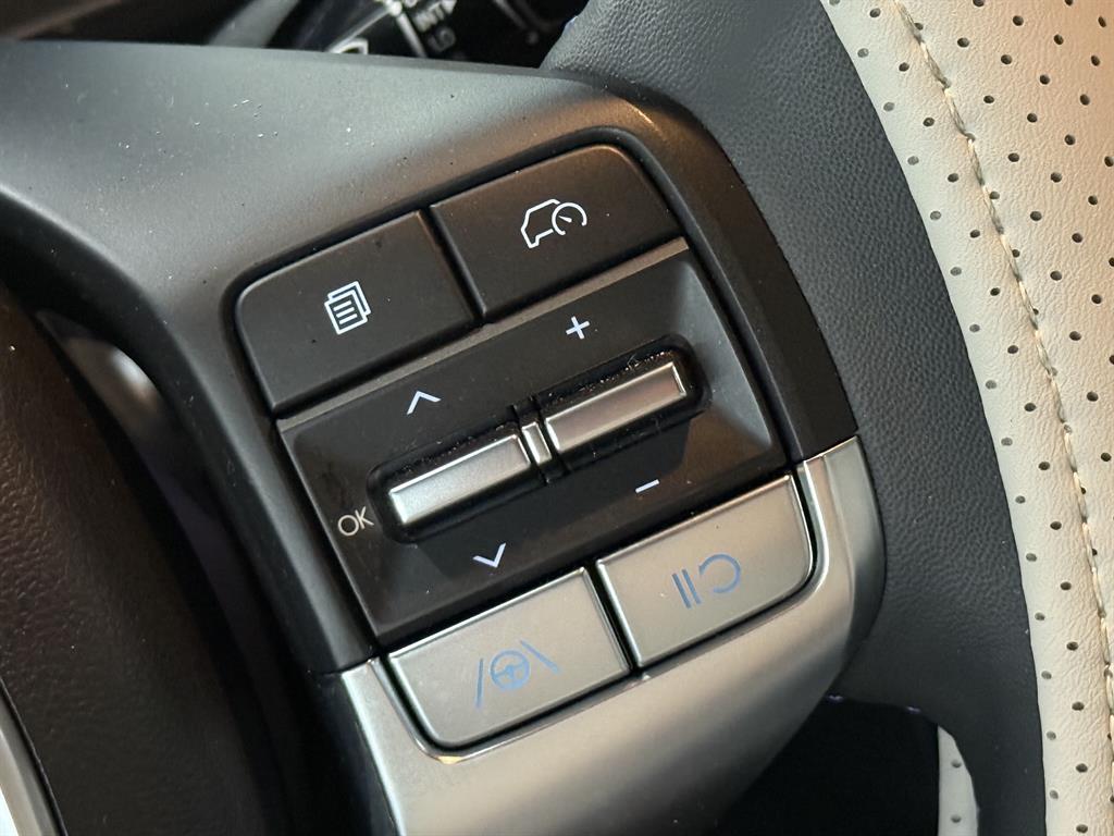 HYUNDAI Casper - Vista 11