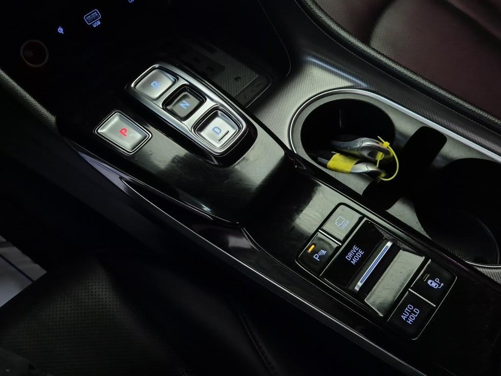 HYUNDAI Sonata - Vista 8