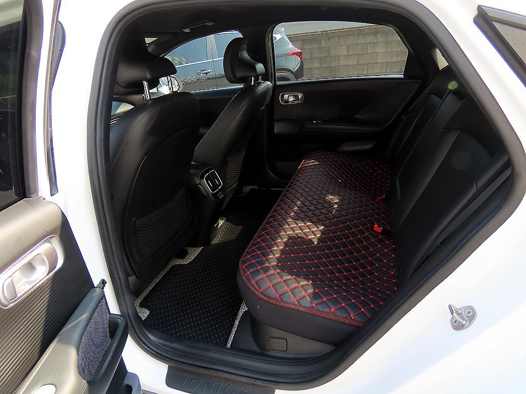 HYUNDAI Ioniq 6 - Vista 6