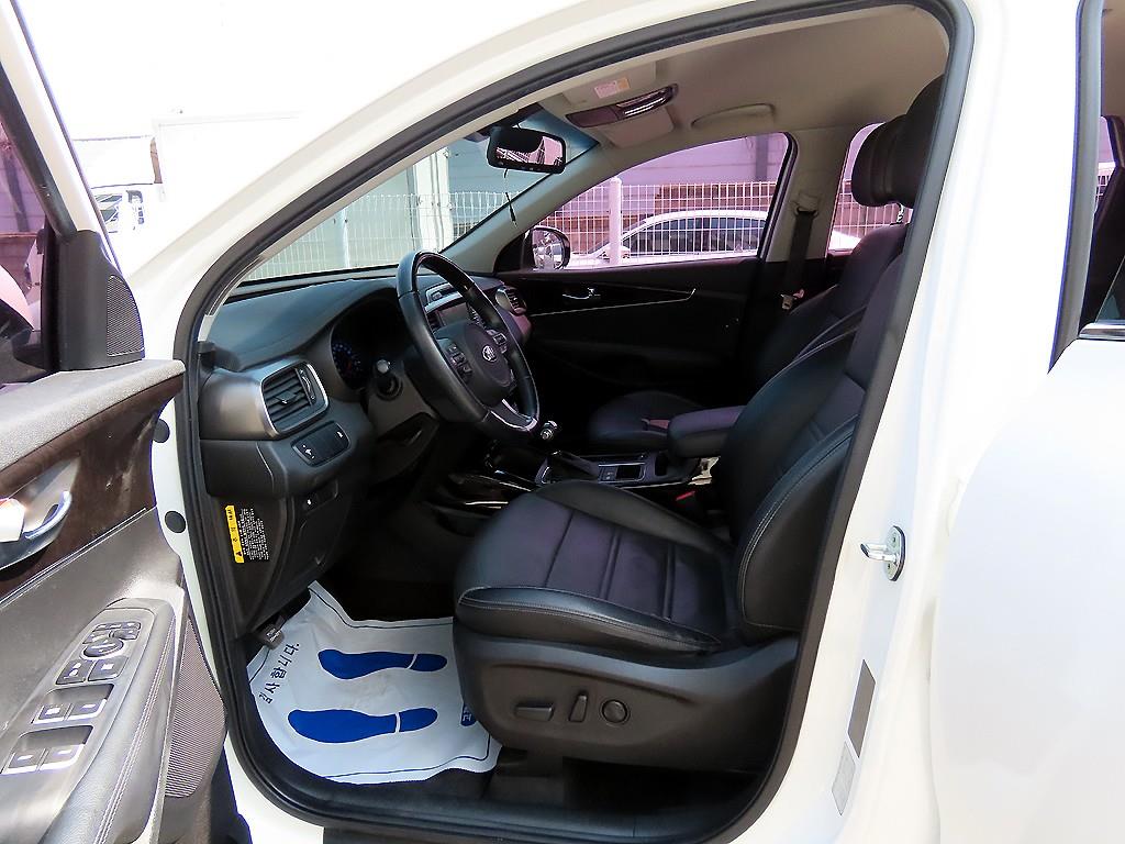 KIA Sorento - Vista 5